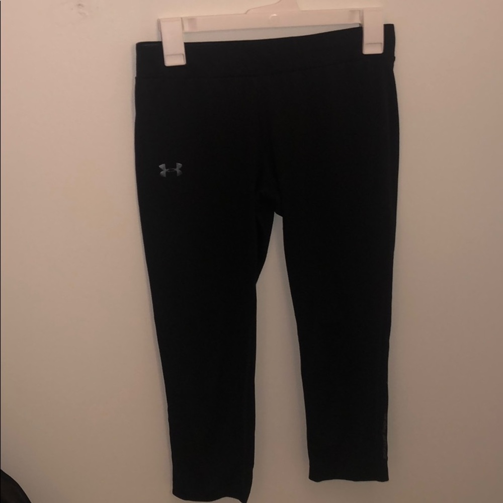 Under armor cropped leggings